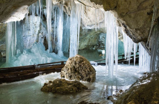 Dobrodružstvo pre celú rodinu: Jaskyne na Slovensku, ktoré stoja za preskúmanie!