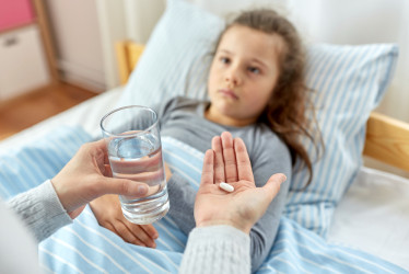 POZOR, kvôli tomuto sa deťom pri horúčke nikdy nepodáva Aspirin alebo Acylpyrin!