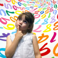 Dyskalkúlia: Keď matematika spôsobuje stres – ako ju rozpoznať a pomôcť dieťaťu?