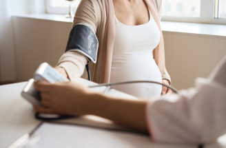 Závažná preeklampsia – čo by o tomto stave mala vedieť každá tehotná žena?