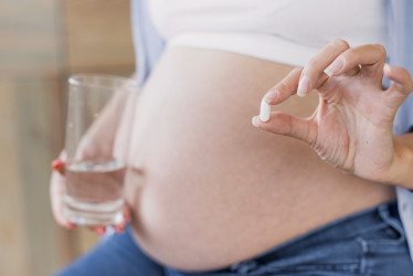 Probiotiká v tehotenstve: Je vhodné alebo potrebné ich užívať?