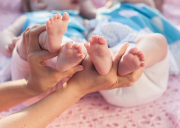 Viacpočetné tehotenstvo: Čo vás čaká, keď čakáte viac než jedno bábätko?