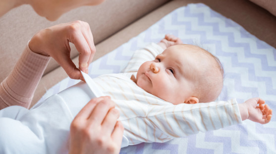 Novorodenecké reflexy: Ako telo bábätka reaguje na svet už od prvých dní?