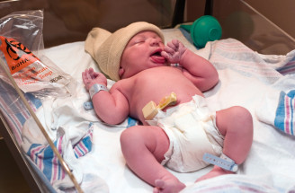 Novorodenecký skríning: Kedy sa robí a aké ochorenia dokáže včas odhaliť?