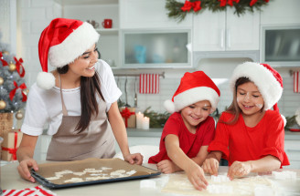 Vianočné pečenie s deťmi – 7 receptov, ktoré zvládnete pripraviť aj s najmenšími