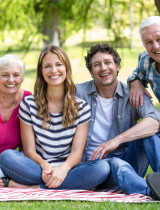 Prečo niekedy deti v dospelosti prerušia kontakt s rodičmi? Kto je na vine?