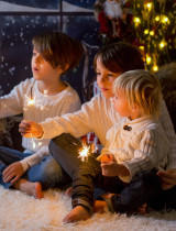 Silvestrovský večer s deťmi: Ako si Silvester užiť s menšími aj väčšími deťmi či tínedžermi?