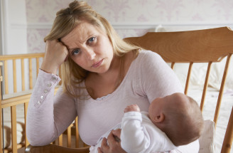 8 chýb, ktoré robia mnohé ženy po pôrode pri starostlivosti o seba