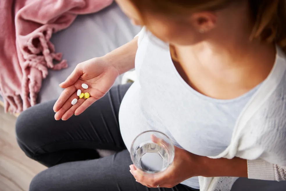 Vaginálny progesterón vo forme kapsúl používaný u vybraných tehotných žien na zníženie rizika predčasného pôrodu
